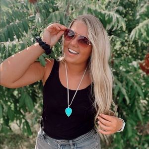 Meet your Posher, Tiffany